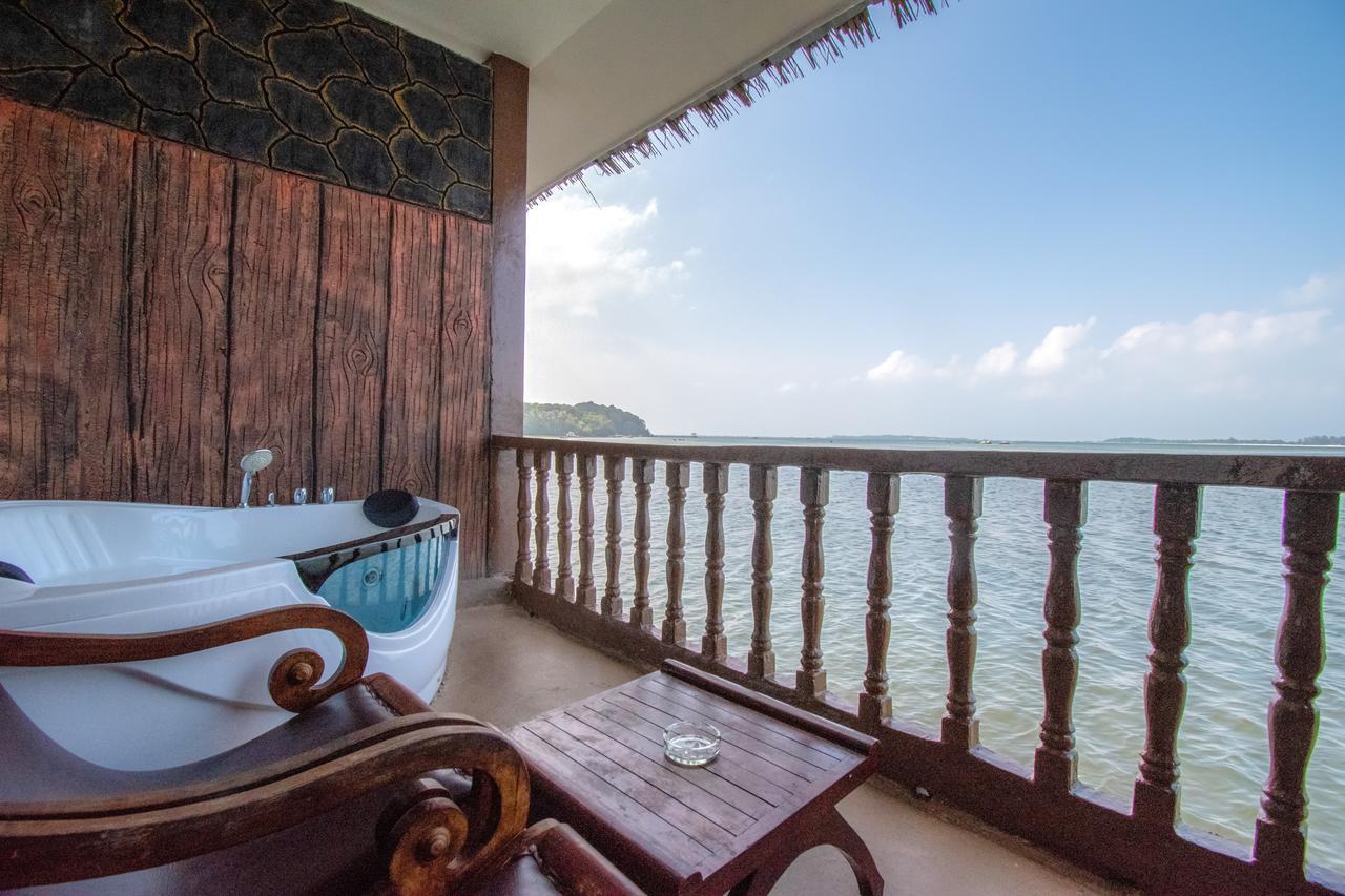 Teluk Bakau The Spa Villa Bintan מראה חיצוני תמונה