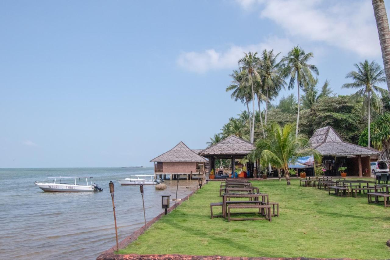 Teluk Bakau The Spa Villa Bintan מראה חיצוני תמונה